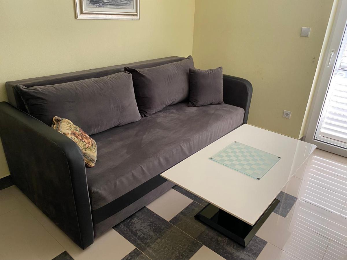 Apartments Villa Lora Kraj  Ngoại thất bức ảnh