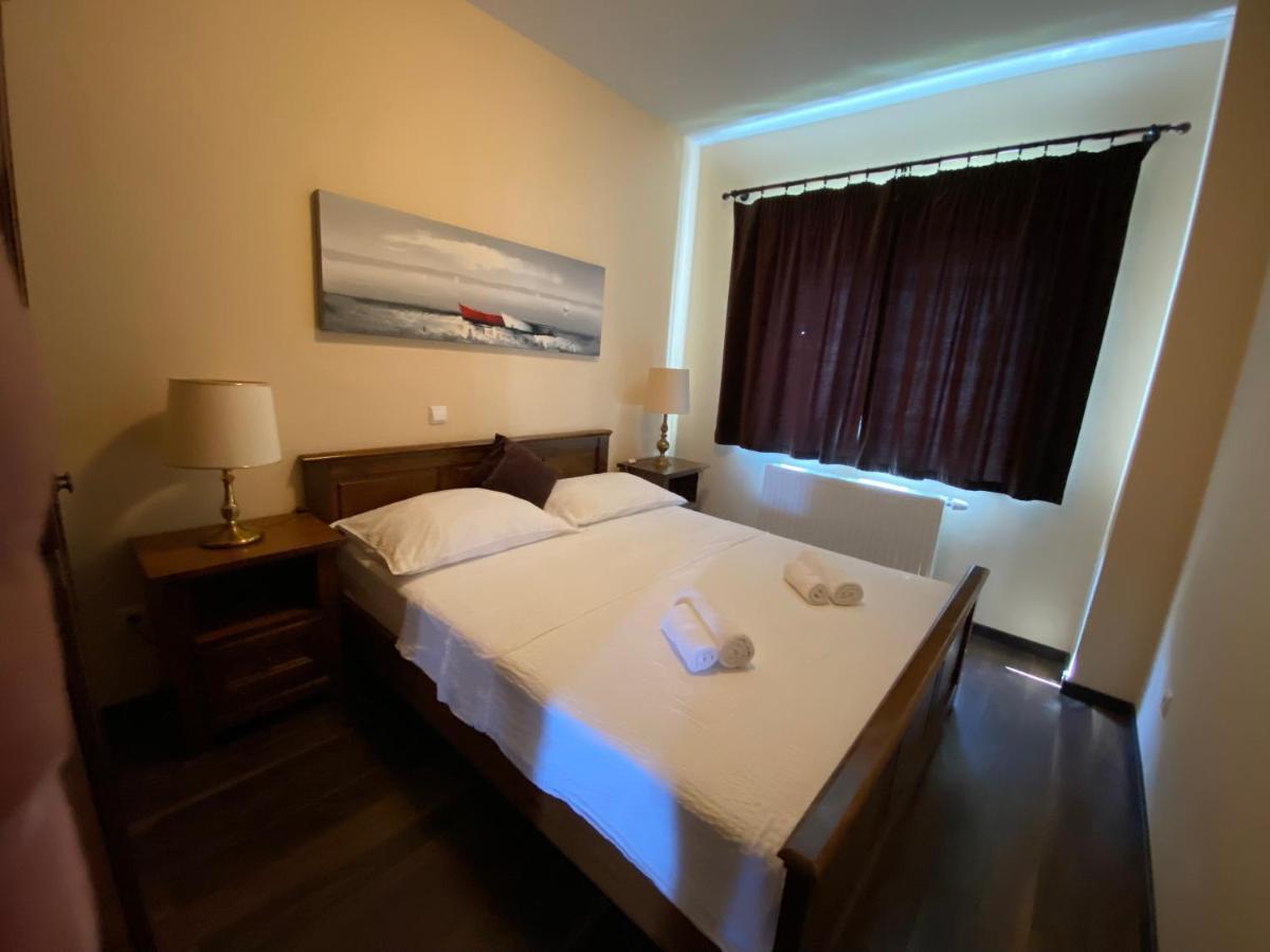 Apartments Villa Lora Kraj  Ngoại thất bức ảnh
