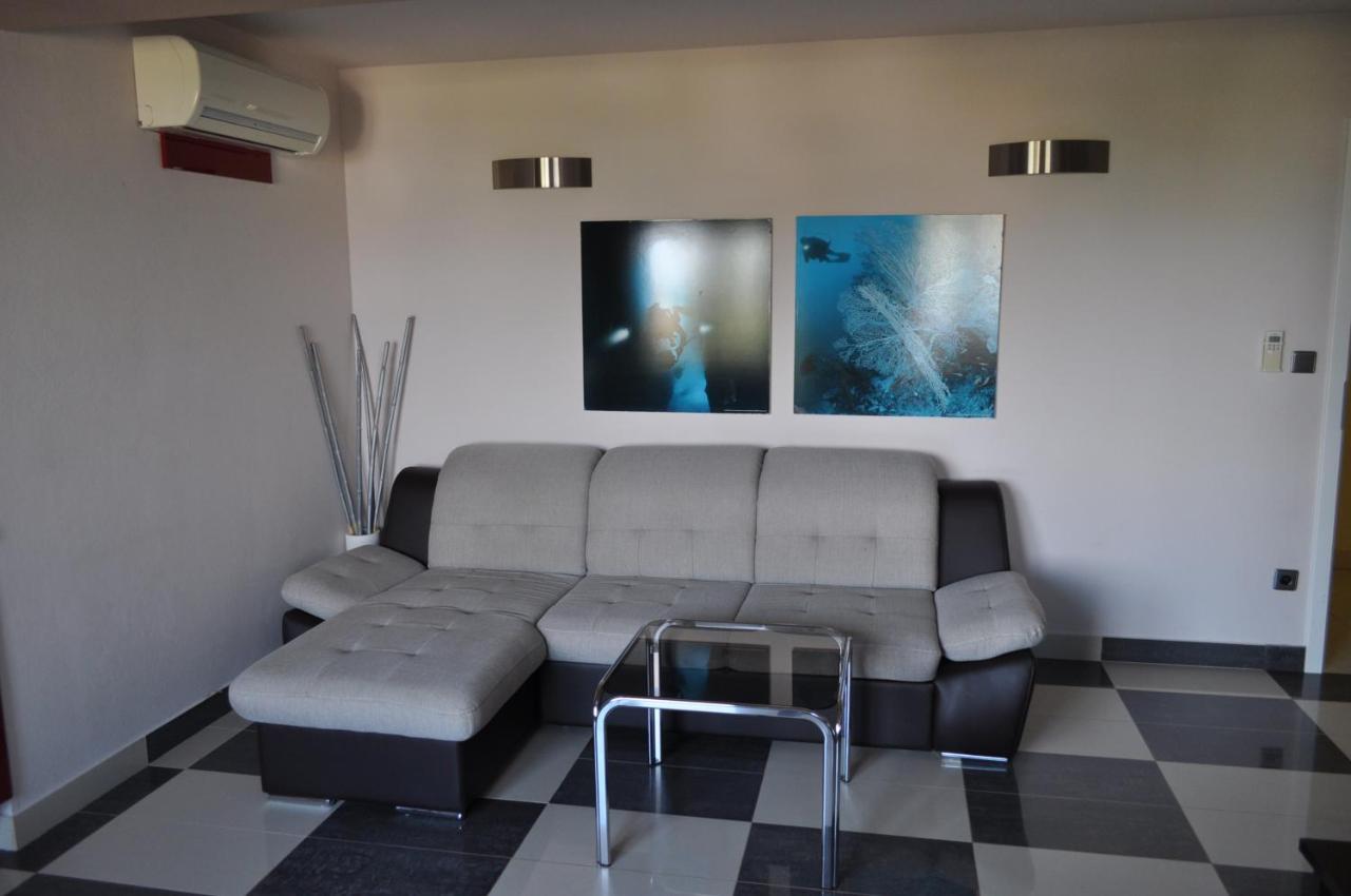 Apartments Villa Lora Kraj  Ngoại thất bức ảnh